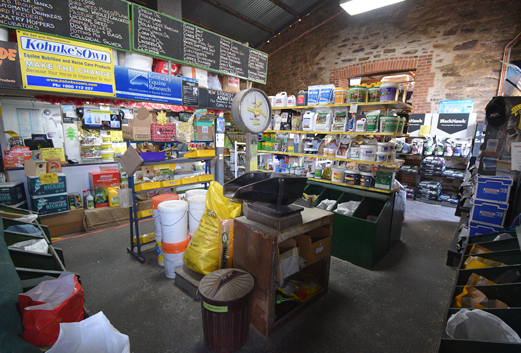bulk-supplies-pet-horse-feed-sanders-fodder-gawler-south-australia