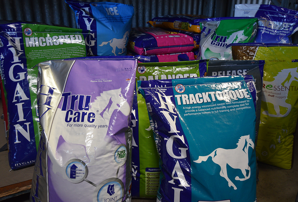 premium-quality-horse-feed-hygain-sanders-fodder