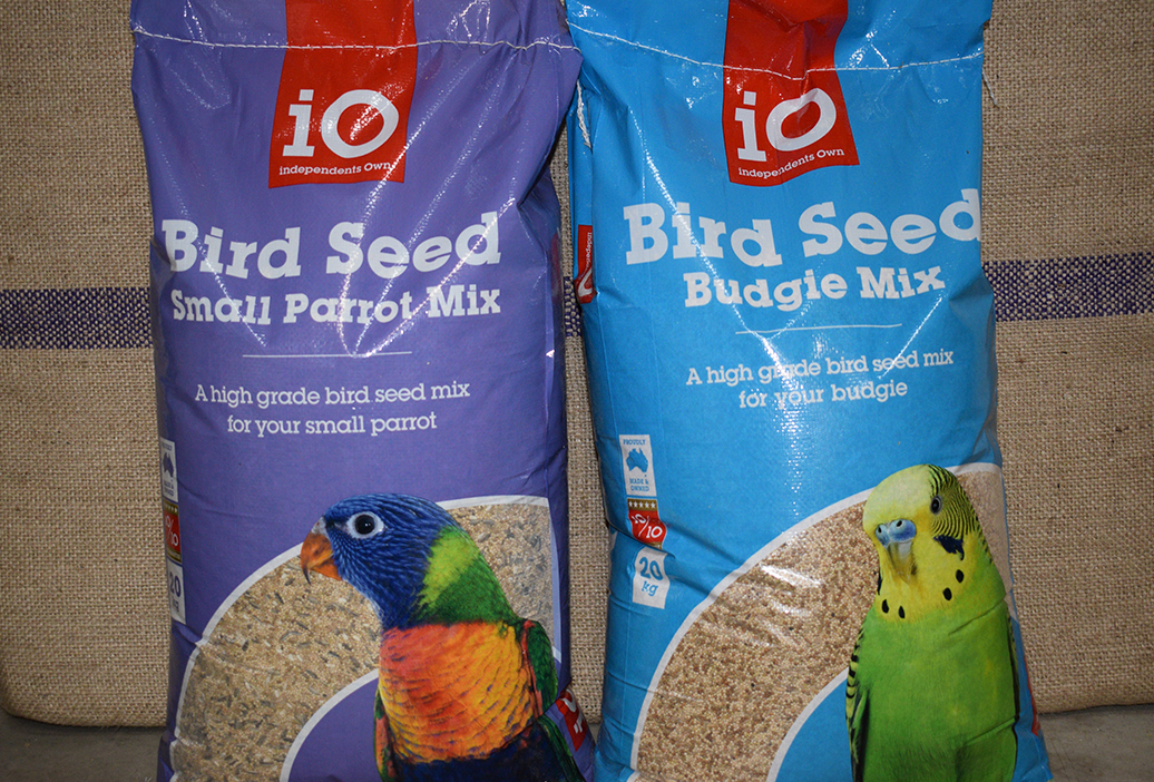 bird-feed-supplies-equipment-sanders-fodder-2