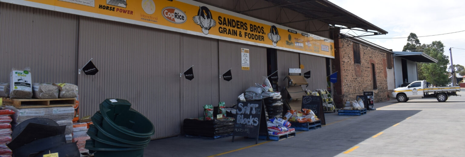 History Sanders Fodder Farm, Garden, Horse & Pet Supplies